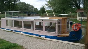 Ship - Gallery Baťov canal Skalica projection. The gallery was comprehensively handled at our company. In addition to implementation, we also dealt with the design work itself, which was adapted to the customer's needs.