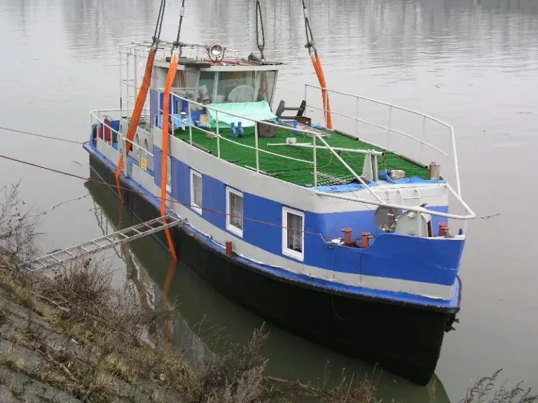 Reconstruction and construction of ships and boats. Realization of ships and boats Shiptech s.r.o.