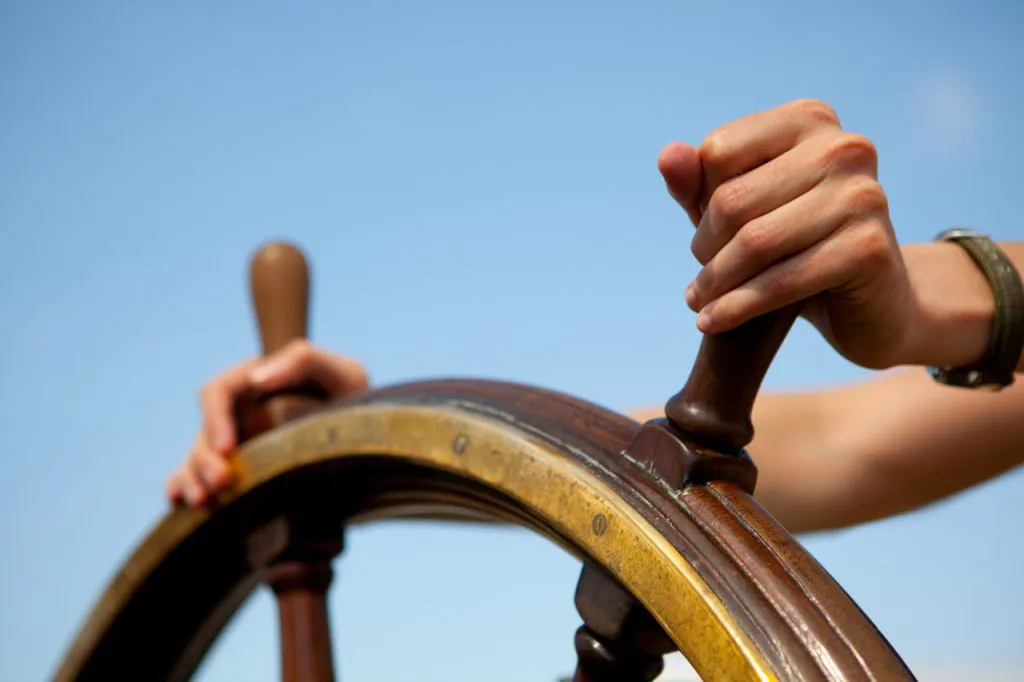 The leader of a small vessel. Our company offers you a course for the captain's exams - leader of a small vessel. Slovak and international license to operate a recreational vessel on inland waterways.